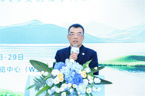 AI智啟建筑新生！美的樓宇科技閃耀2025中國國際制冷展