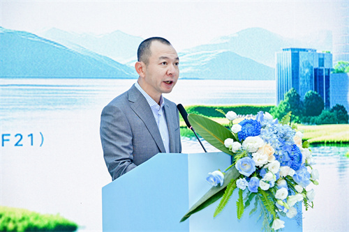 AI智啟建筑新生！美的樓宇科技閃耀2025中國國際制冷展